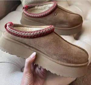 UGG Tazz Platform Slipper (Women) in Chestnut US 8 thumbnail 1