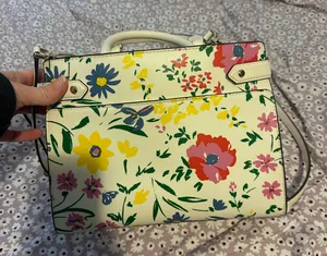 Purse thumbnail 2