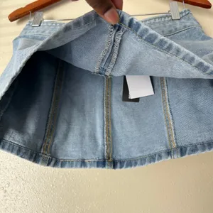 PrettyLittleThing Y2K Denim Buckle Micro Mini Skirt US Size 4 thumbnail 4