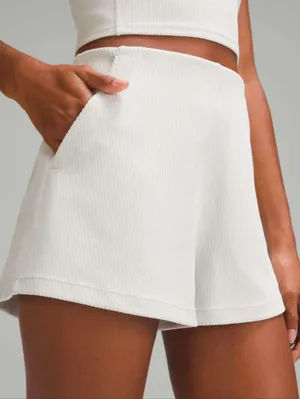 Lululemon Athletica Ribbed Softstream High-Rise Shorts 2" Size 6 thumbnail 2