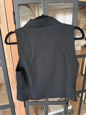 Zara waistcoat tailored vest top sleeveless collar lapel button down thumbnail 3
