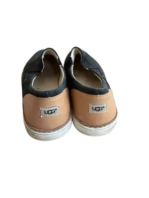 UGG AUSTRALIA Women’s Black Slip On Sneakers Size 9.5 thumbnail 5