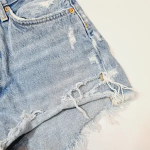 AGOLDE Parker Vintage Cut Off Short in Swapmeet Size 24 thumbnail 5