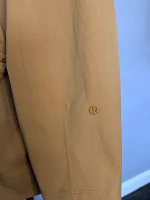 Lululemon Cinch-Waist Shirt Jacket Size Large thumbnail 7