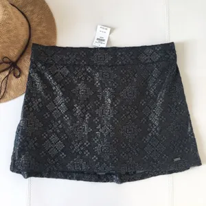 NWT Hollister Mini Skirt thumbnail 1