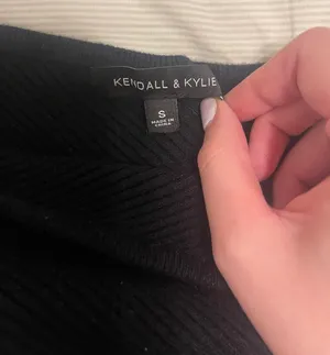 Kendall + Kylie One Shoulder Black Top thumbnail 3