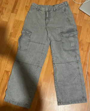 H&M Cargo Pants thumbnail 1