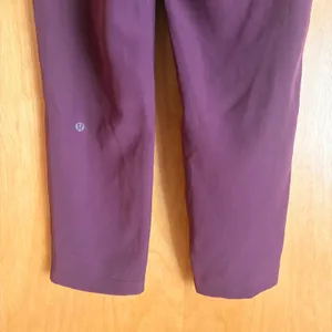 Lululemon On the Fly 7/8 Pant Womens 6‎ Burgundy Plum Drawstring Jogger thumbnail 4