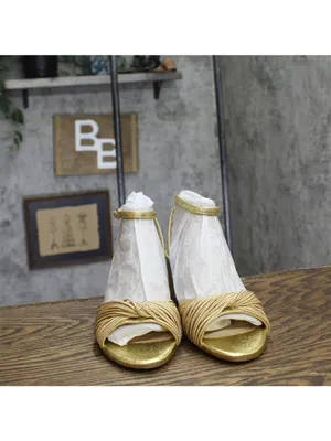 NWT Jewel Badgley Mischka Womens Pretty Block Heel Dress Sandals Gold Textile 8M thumbnail 8