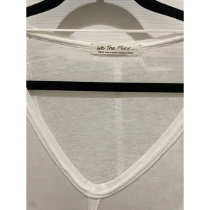 We The Free Off White V-Neck Raw Hem Oversize Boho Top Small thumbnail 2