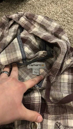 Carhartt Women’s Shirt Long Sleeve plaid L thumbnail 2