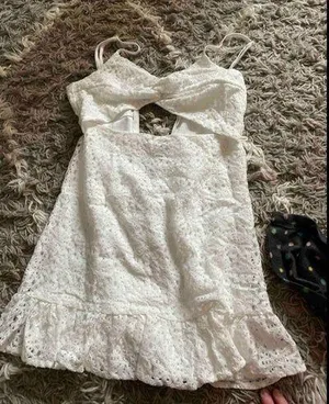 Boutique White Dress Size M thumbnail 2