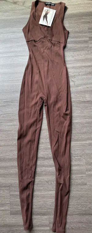 Naked Wardrobe Brown Jumpsuit Women’s V-Neck Sleeveless Ribbed thumbnail 1