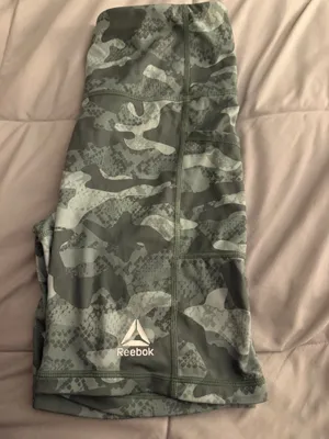 Reebok Shorts Green Women’s thumbnail 3