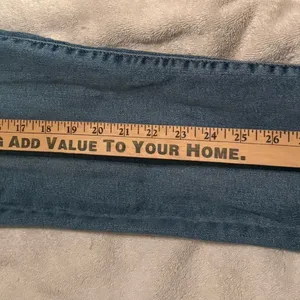 Signature by Levi Strauss Boyfriend Jeans Women’s Size 8 W29 Light Wash Denim thumbnail 8