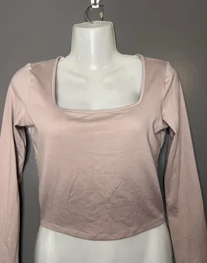 Hollister Shirt Womens Small Pink Square Neck Long Sleeve Cropped Stretch Top thumbnail 1