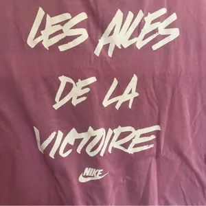 Women's Nike Racerback Tank Top Pink Size Large‎ Les Ailes De La Victoire thumbnail 2