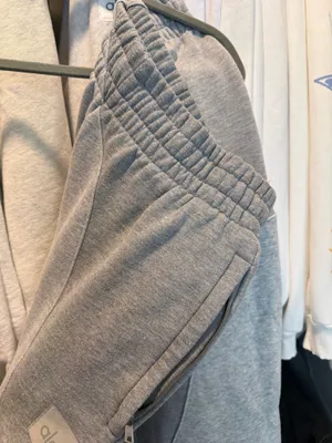 Alo Wave Sweatpants thumbnail 4