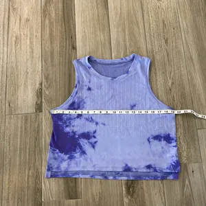 Lululemon tank thumbnail 3