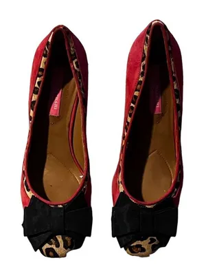 Isaac Mizrahi NY Women's Red Suede Leopard Print Pumps Size 7.5 Bow Detail thumbnail 1