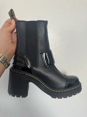 Dr. Martens Women's Gaya Heeled Chelsea Boot Black size 8 thumbnail 4