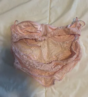 Beginning Boutique Lace Corset Top thumbnail 2