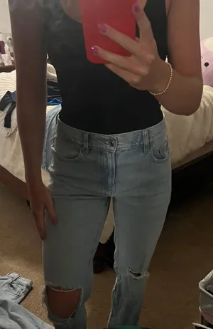 PacSun boyfriend jeans thumbnail 1