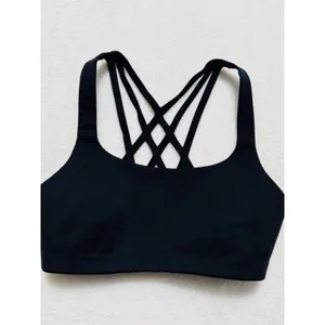 Lululemon Bring the Energy Sports Bra Size 6 B C Black thumbnail 2