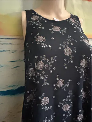 Abercrombie & Fitch Black Floral A-Line Dress SM thumbnail 6