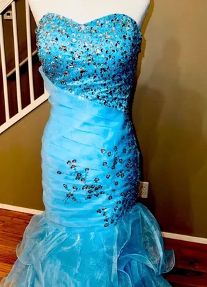 Prom dress sz 4 Blue thumbnail 1
