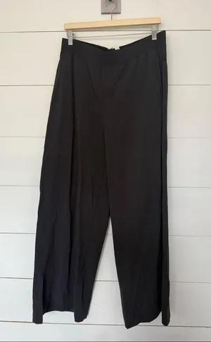 Lululemon Women’s XL Black Wide Leg Woven High Rise Pants Pull On thumbnail 1