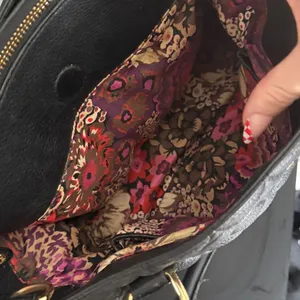 Vera Bradley Black Quilted Leather Satchel Floral Lining Shoulder Bag Classy thumbnail 4