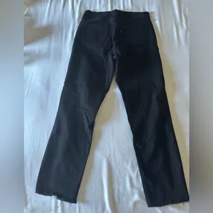 $98 Levi's Women's Premium 724 High Rise Straight Crop Jeans - Size 28 - Black thumbnail 12