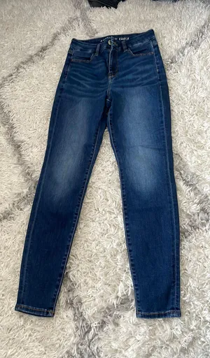 American Eagle Jeans thumbnail 1