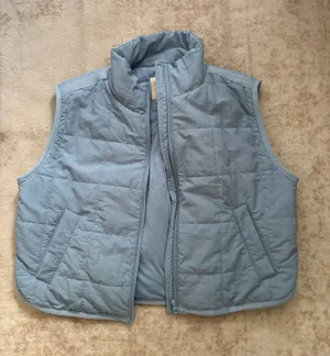 Thread + Supply Quilted Vest thumbnail 1