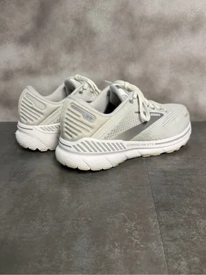 Brooks Adrenaline GTS 22 Women’s Oyster Grey/White Sneakers 1203531B134 Sz 7.5B thumbnail 8