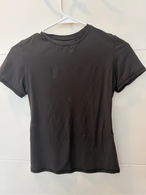 SKIMS Women's Short Sleeve Crew Tee - Black thumbnail 2