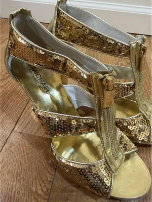Size 8 Women’s Michael Kors Women's Gold Sequins Berkley Strap Heels IOB thumbnail 3