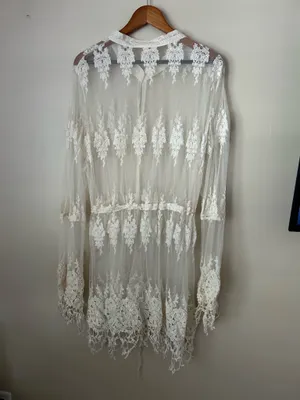 Cream colored lace sheer cardigan Size L thumbnail 8