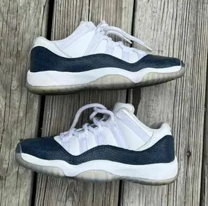 Jordan 11 Retro Low GS 'Navy Snakeskin' 2019 Size 4.5y Women’s Size 6 thumbnail 1