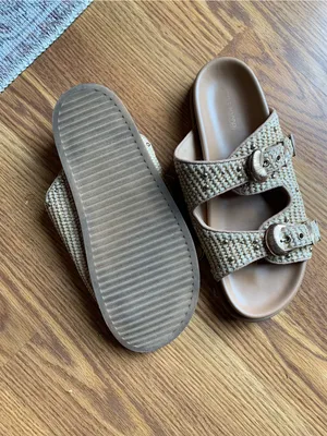 Steve Madden Tan Woven Slide Sandals Gold Buckles Like New Women Size 9.5 thumbnail 3