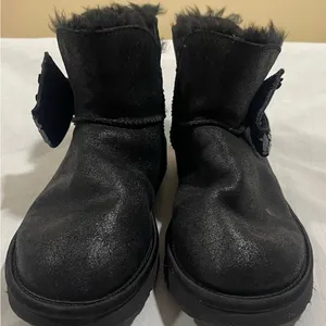 UGG Black Women's Slippers with Sequin Bow thumbnail 4