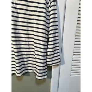 Loft Women's Size Large Boatneck T-Shirt White Navy Stripes Terry Cloth Boatneck thumbnail 4