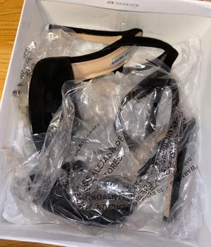 Steve Madden Black Platform Heels thumbnail 4
