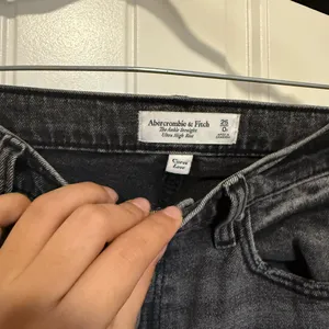 Abercrombie & Fitch Women's Black Straight Jeans thumbnail 2