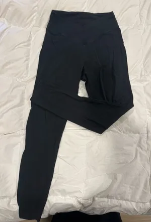 PINK Victoria's Secret Crossover Leggings thumbnail 1