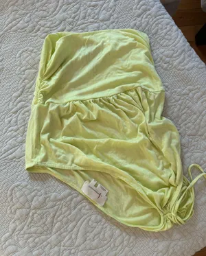 Anthropologie Neon One Shoulder Crop Top thumbnail 4