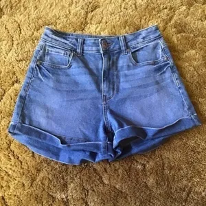 American Eagle High Rise Cuffed Stretch Denim Shorts Women’s 0 Blue Jean Shorts thumbnail 7