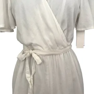 NWT ROW A White Belted Romper Size Medium Summer Romper thumbnail 2