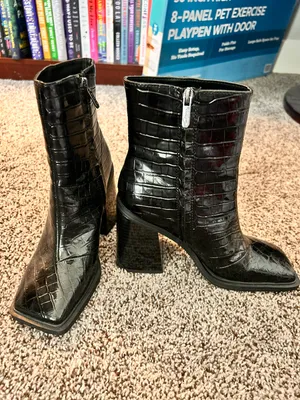 Boots thumbnail 2